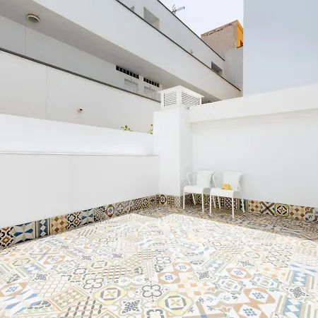 1 Moderno Edificio Emilia Lägenhet *